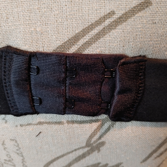 Maidenform Demi Coverage Black Strapless Multi-Way Straps Size 36B NWT - Picture 4 of 12